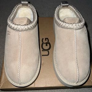 Ugg - Shoes | Ugg Women’s Tazz Platform Slippers